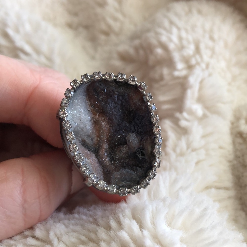 Quartz and Rhinestone Cocktail Ring - Picture 2 of 4